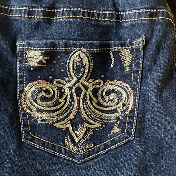Lane Bryant , Size 22, Blue Denim Jeans with Pocket Design - Picture 2 of 8